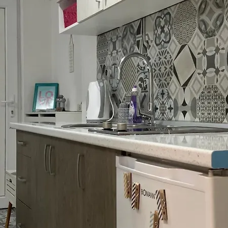 Апартаменты 13 *